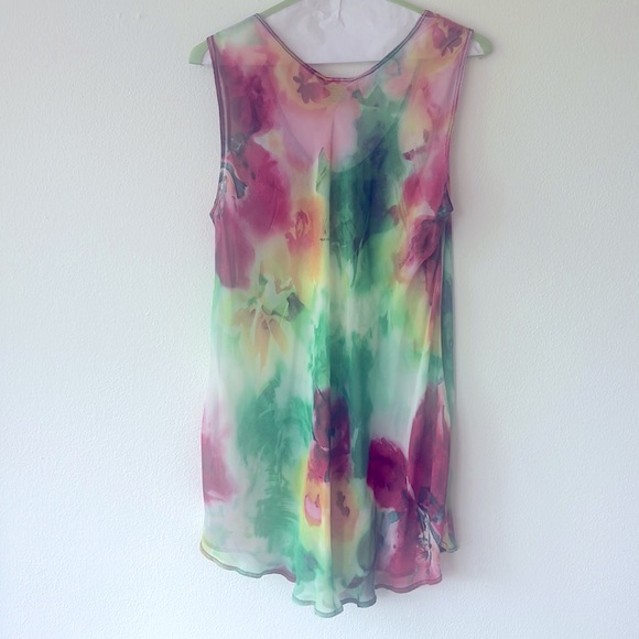 Uru Silk Sleeveless Top- one size - Picture 6 of 6